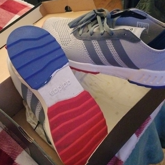 Sneakers - Picture 2 of 2